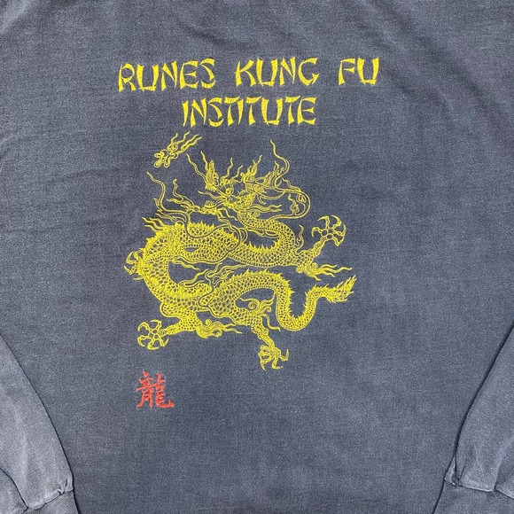 Vintage Y2K Kung Fu Longsleeve with sick graphic design and fade - Picture 6 of 6